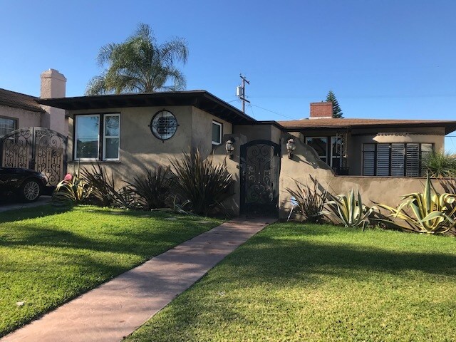 Front House - 5454 Via Corona St
