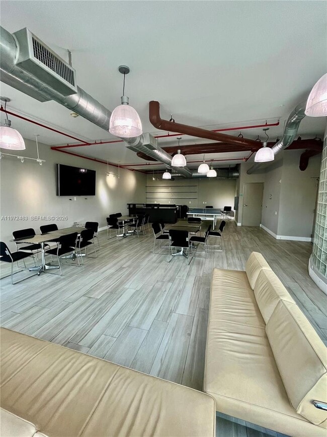 Building Photo - 3029 NE 188th St