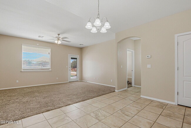 Building Photo - 14458 Vincent Kalel