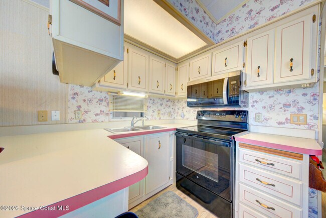 Building Photo - 283 Buffalo Pl