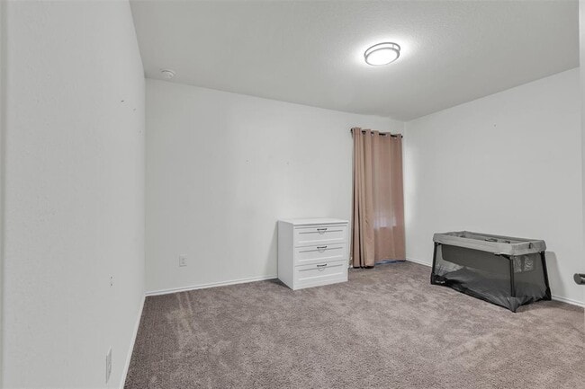 Building Photo - 116 Benmyrtle Trl