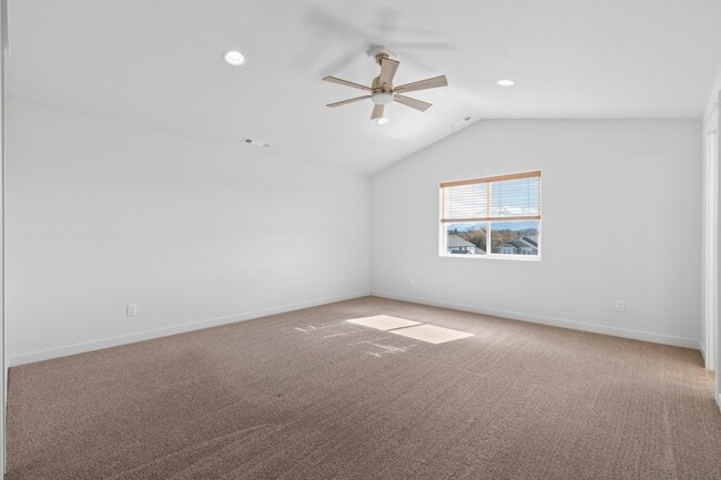 Building Photo - 1626 Dragon Tail Pl