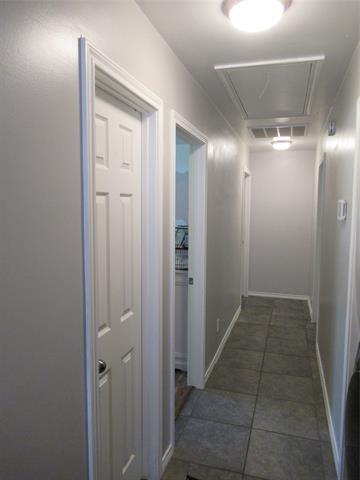 Building Photo - 707 High Crest Dr