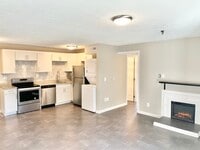 Building Photo - 1000 Parkvale Ct