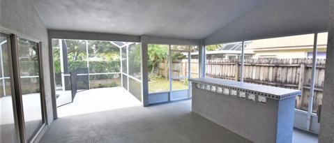 Building Photo - 2216 Kenwick Dr