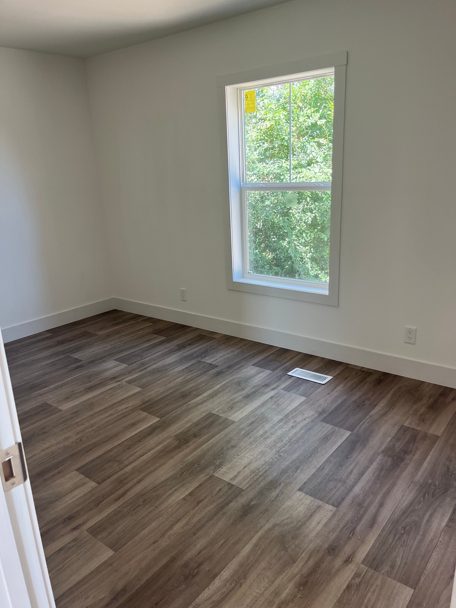 Building Photo - 800 Woodland Trl