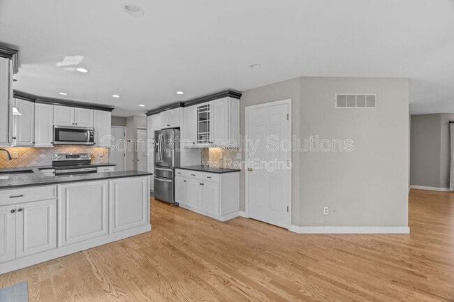 Building Photo - 16610 Green Needle Ct