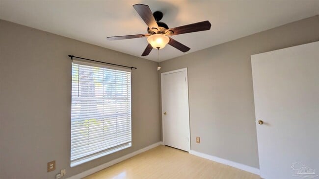 Building Photo - 8455 Lofton Dr