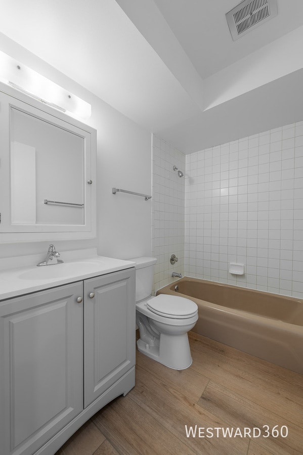 Building Photo - 6320 W 79th St