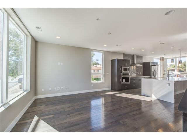 Building Photo - 1725 Eaton St