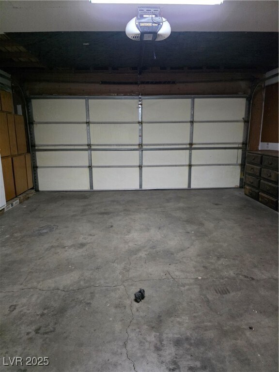 Building Photo - 422 Macbrey Dr