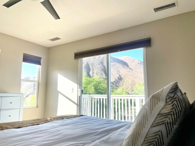 Building Photo - 34010 Winterberry Ln