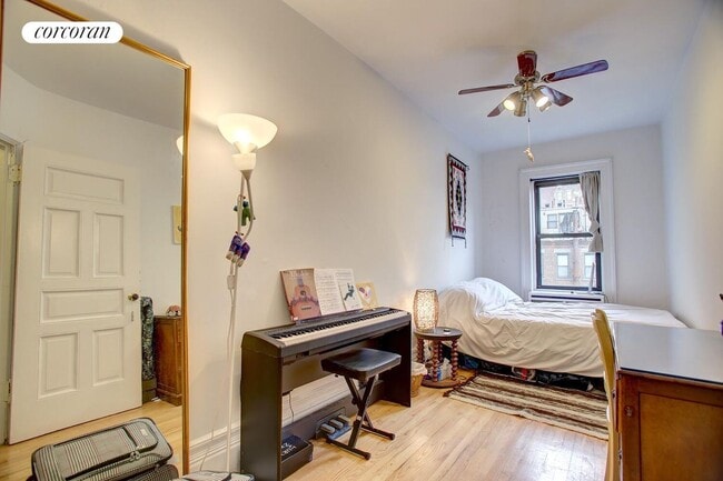 Building Photo - 55 W 75th St