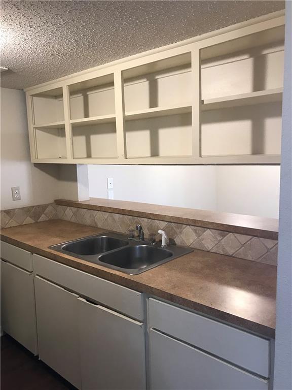 Building Photo - 4709 Harmon Ave