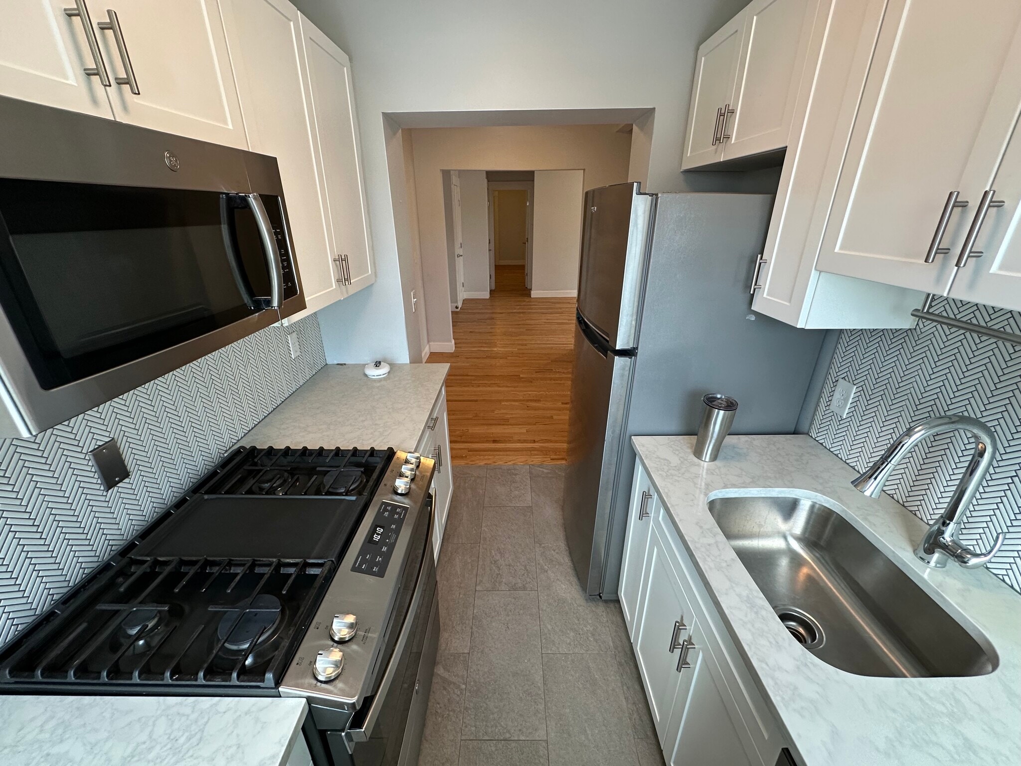 Building Photo - 231 Lafayette St