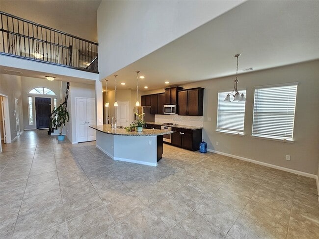 Building Photo - 24258 Via Vitani Dr