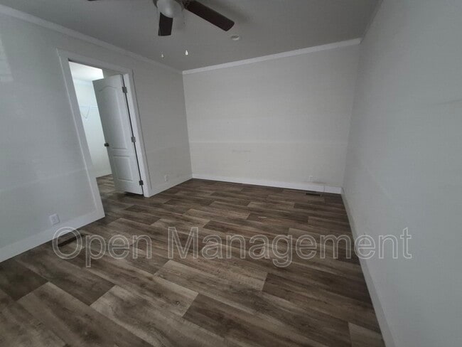 Building Photo - 3300 Voight Blvd