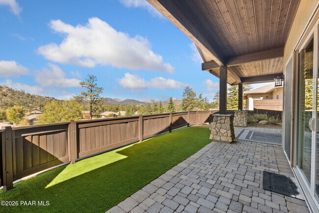 Building Photo - 1476 Sierry Peaks Dr
