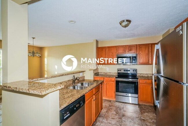 Building Photo - 3 Bedroom Pet-Friendly Home in Nashville, TN with Main Street Renewal