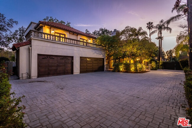 Building Photo - 17230 Silver Ln