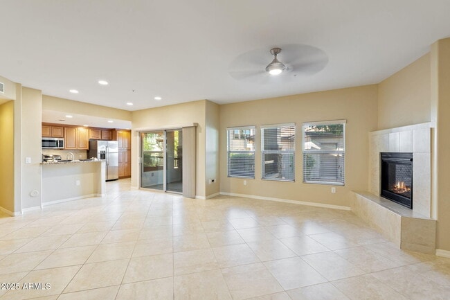 Building Photo - 33575 N Dove Lakes Dr