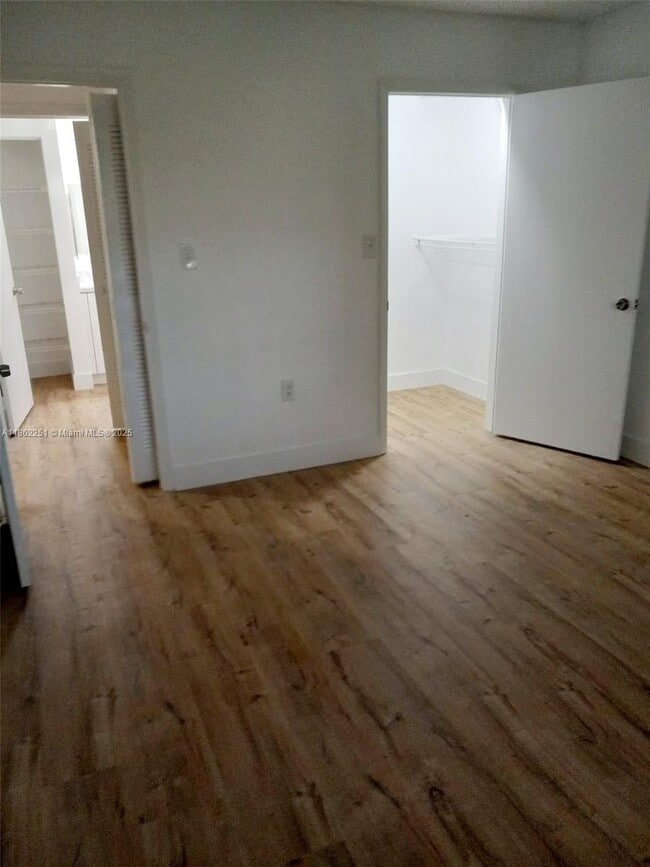 Building Photo - 2242 SW 81st Ave