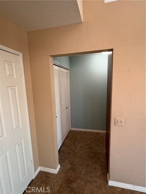 Building Photo - 28311 Ave Francesca