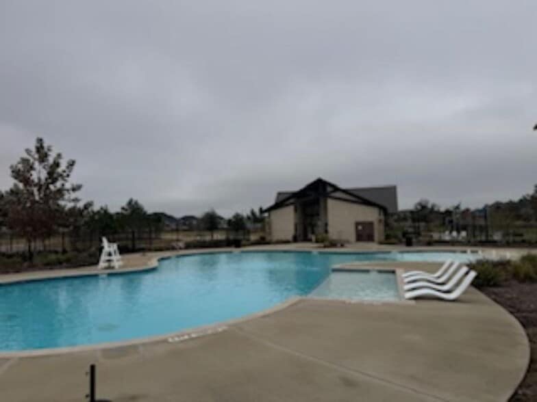 Building Photo - 19293 Hazel Firs Ln