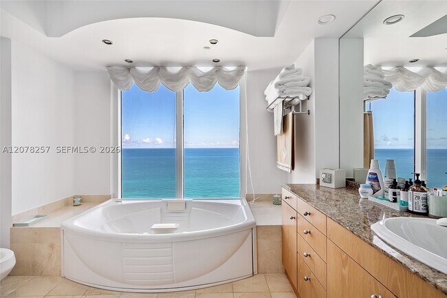 Building Photo - 19111 Collins Ave