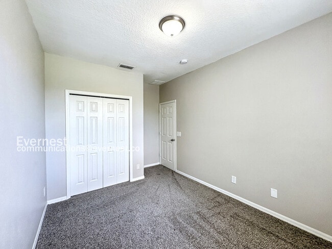 Building Photo - 12806 Belvedere Song Way