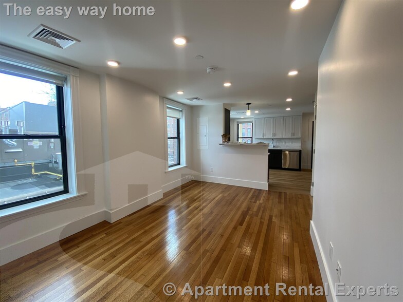 Building Photo - 434 Massachusetts Ave