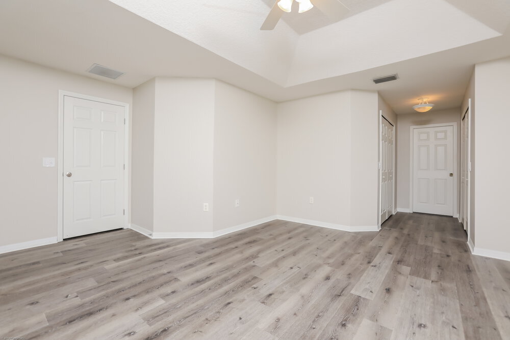 Building Photo - 1052 Sadie Ln