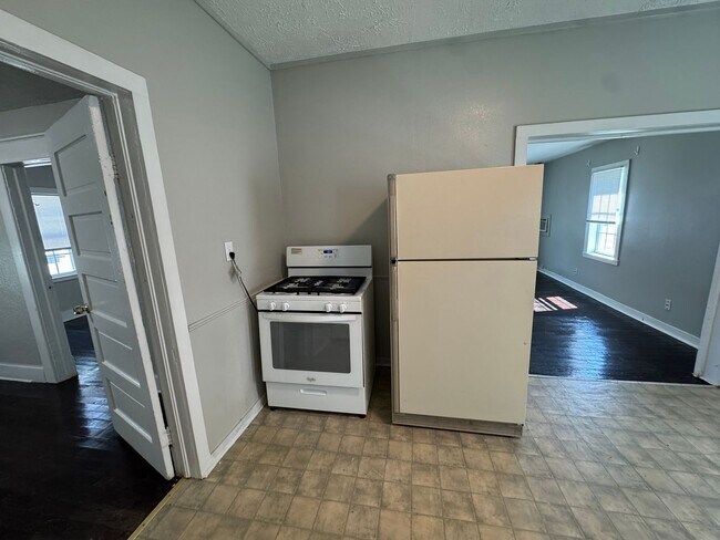 Building Photo - 2 Bedroom House Near Downtown OKC