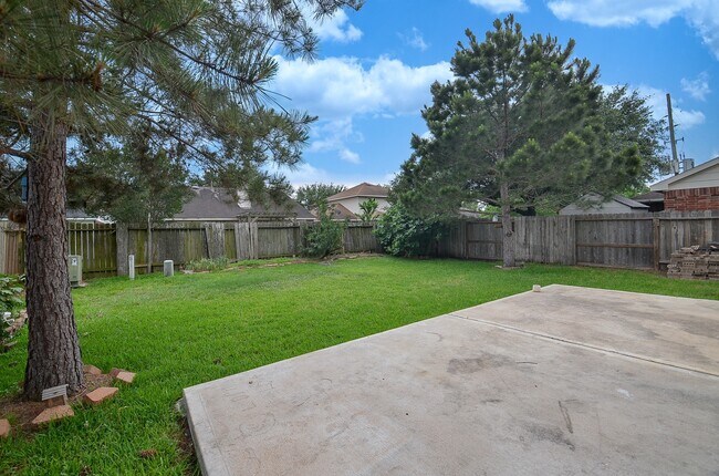 Building Photo - 21723 Britton Hill Way
