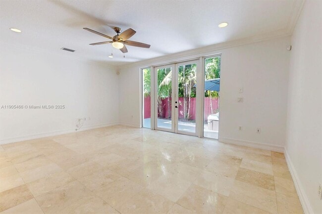 Building Photo - 3180 New York St