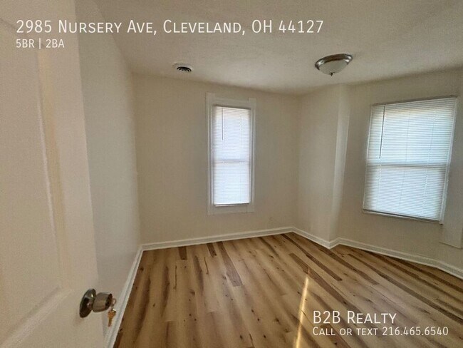 Building Photo - 2985 Nursery Ave