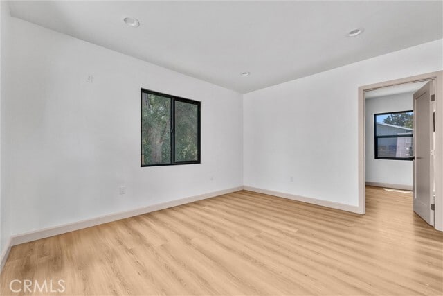 Building Photo - 5090 Rockledge Dr