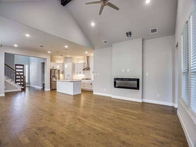 Building Photo - 15898 Candletree Rd