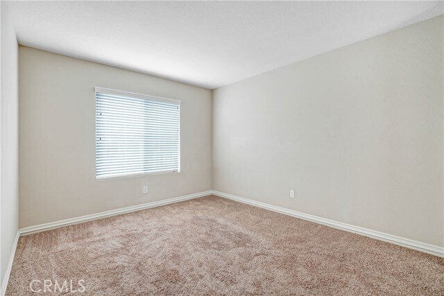 Building Photo - 904 N Turner Ave