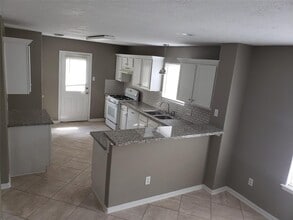 Building Photo - 6803 Highwind Bend Ln