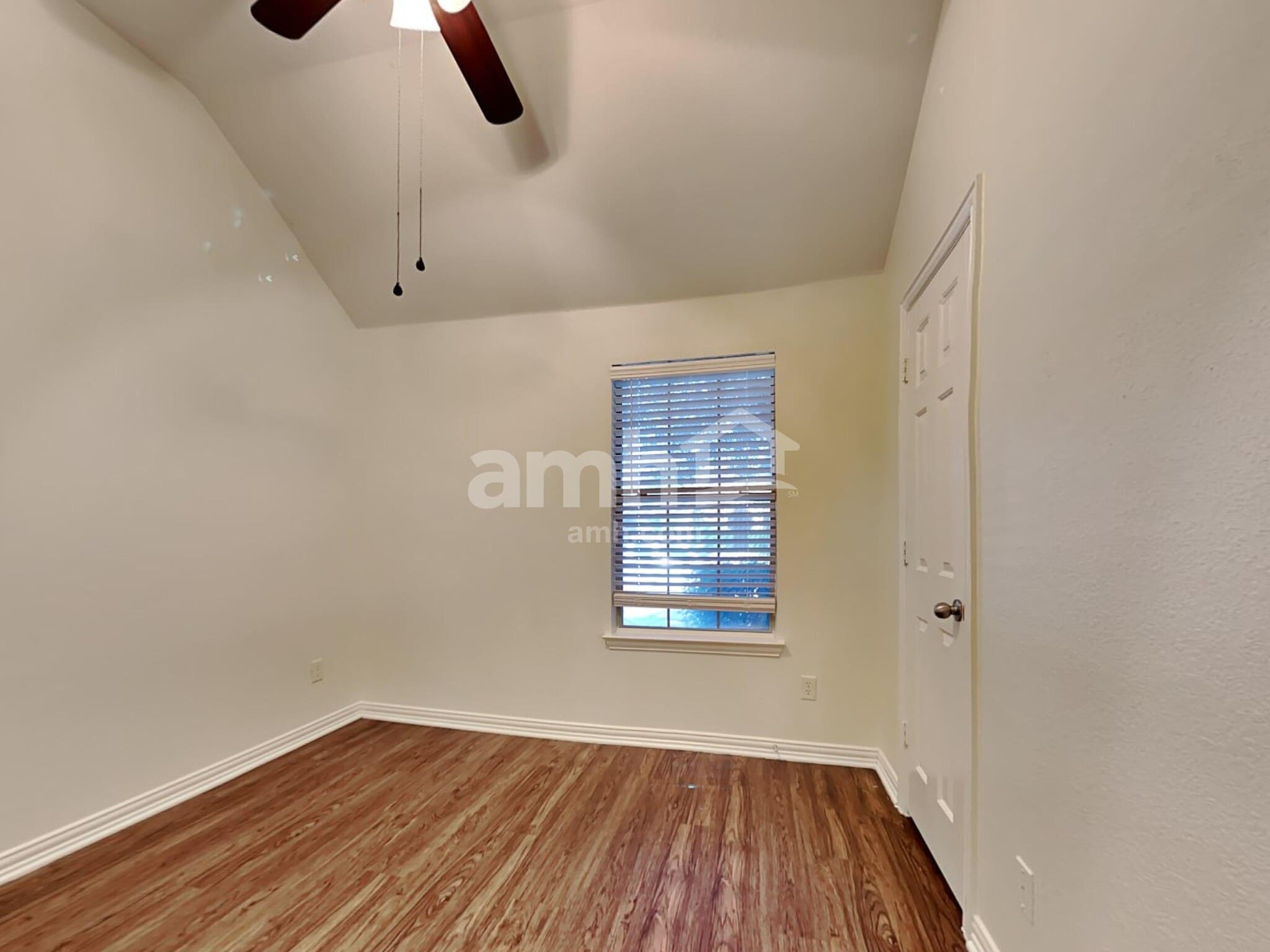 Building Photo - 223 Dancing Light Ln