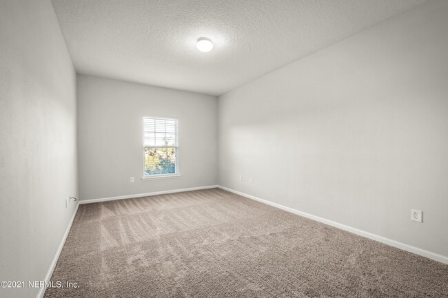 Building Photo - 4920 Key Lime Dr