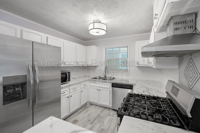 Building Photo - 1410 Augusta Dr