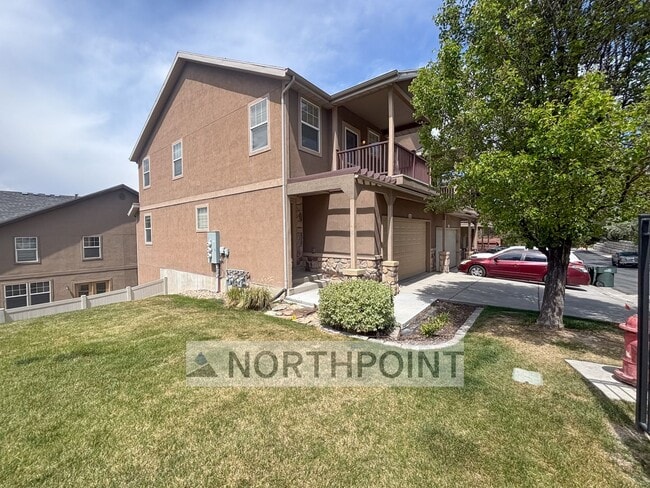 Building Photo - 3 Bed 2 Bath townhome near Jordan River Park!