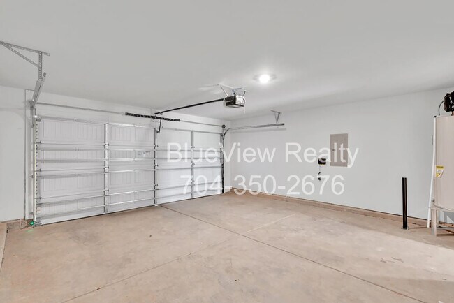 Building Photo - 9330 Creedmore Hills Dr