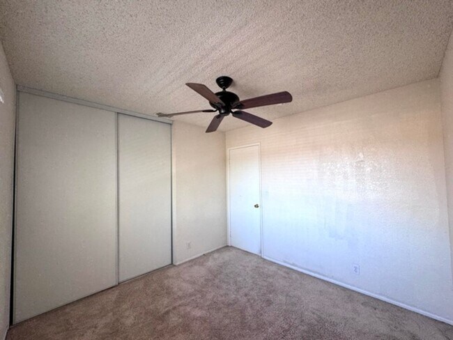 Building Photo - Spacious 3 Bedroom Menifee Home with Bonus...