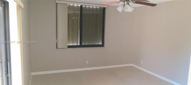 Building Photo - 3841 Victoria Dr