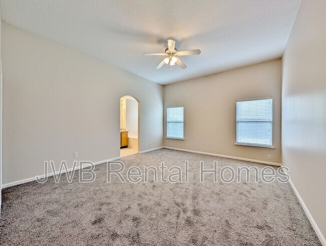 Building Photo - 9240 Hawks Haven Ct