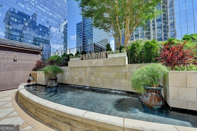 Building Photo - 3445 N Stratford Rd NE