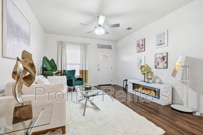 Building Photo - 5101 Rose Petal Ct